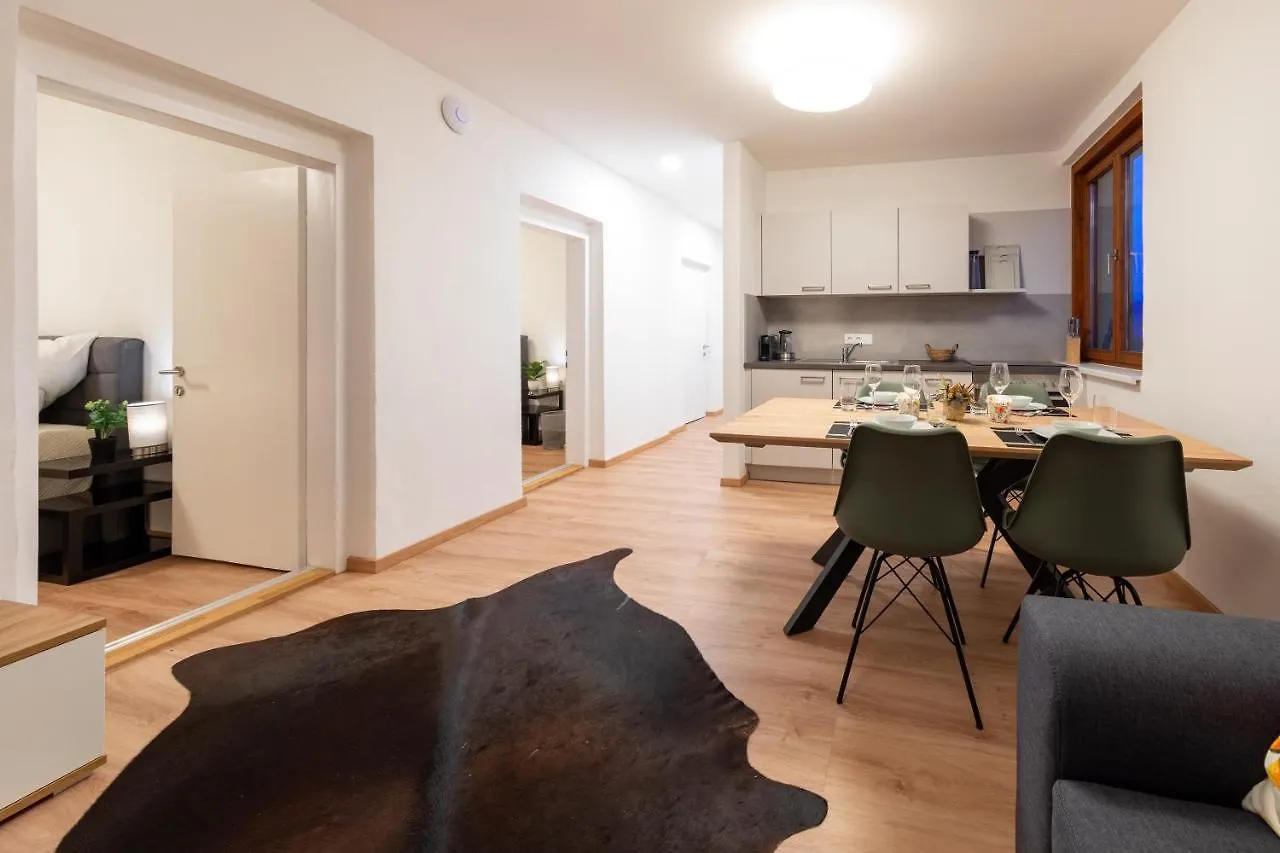 Apartment Suiten Am Rosenberg Graz Austria